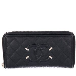 Pre-Loved Chanel Quilted Caviar Filigree Zip Around Wallet